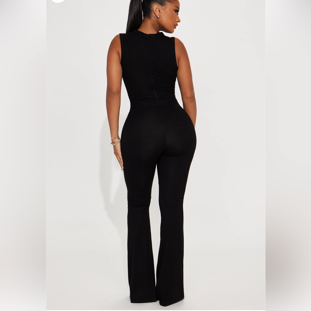 Elegant Black Women's Jumpsuit